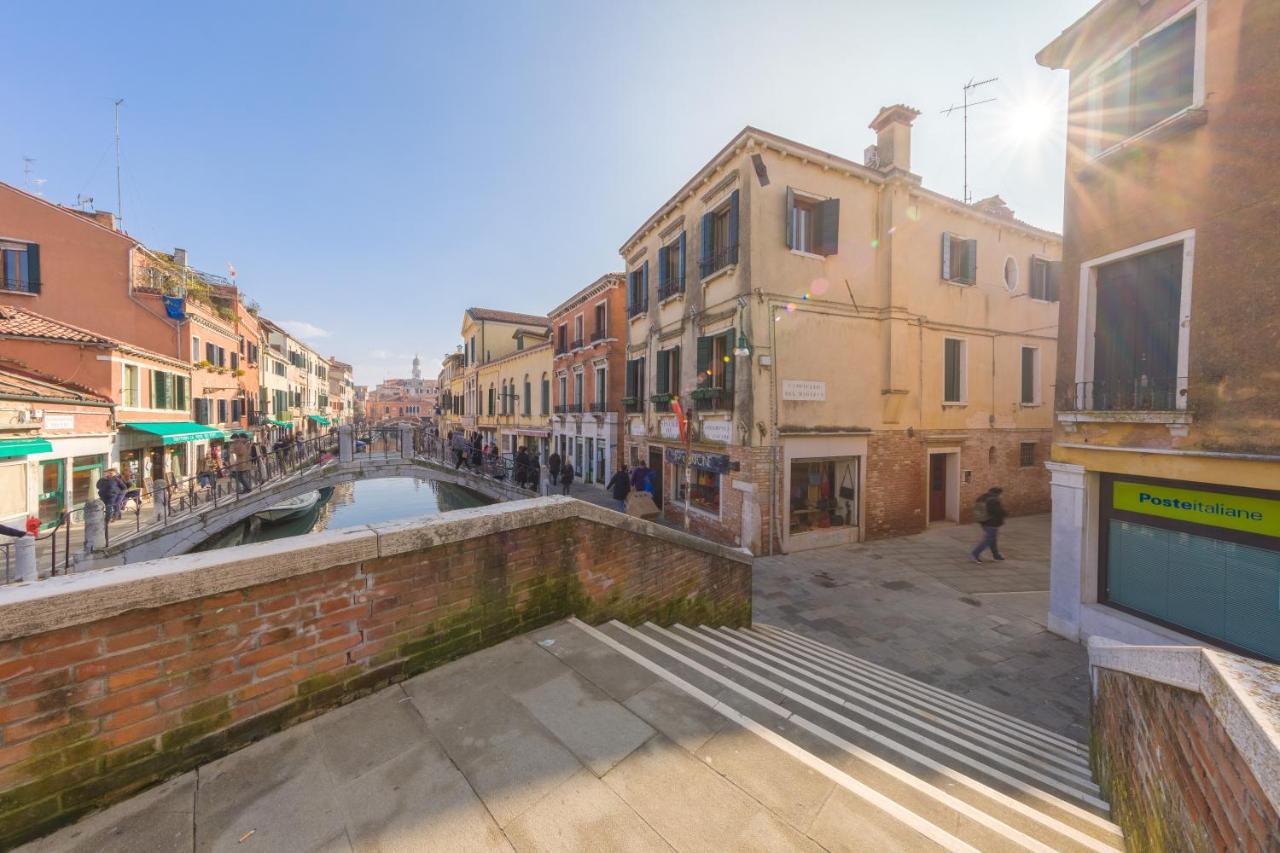 Casanova Ai Tolentini Hotel Venice Exterior photo